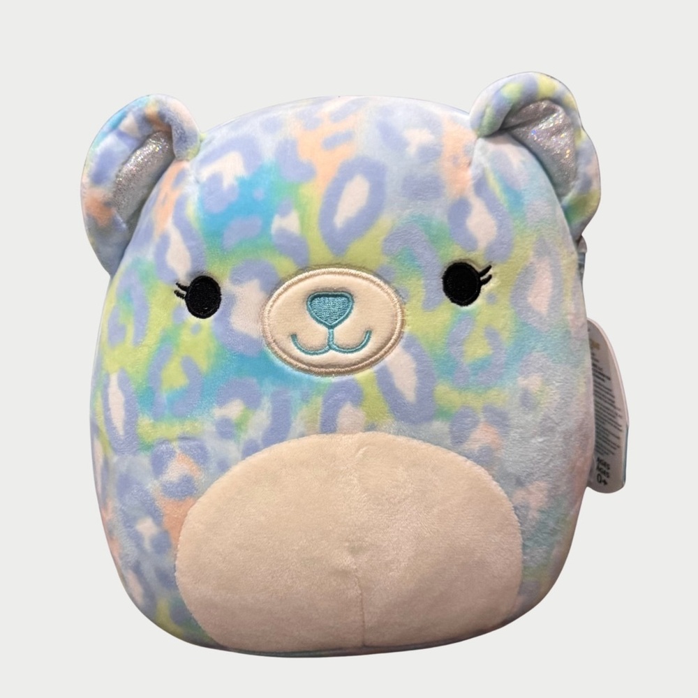 Squishmallow Lindsay the Leopard 8” BNWT 💜BOGO